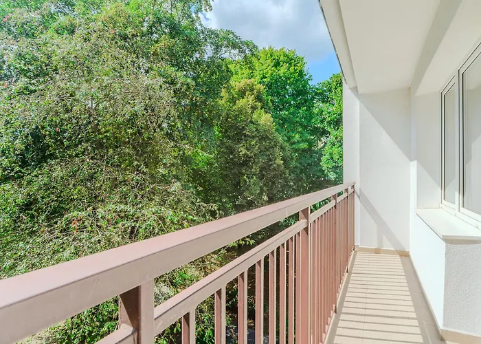 Shortstaypoland Jana Krysta B166 * وارسو