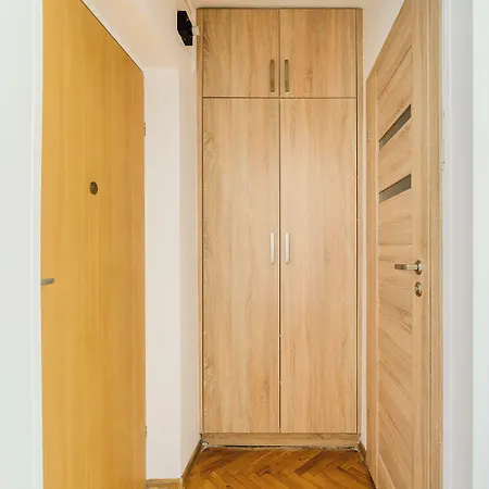 Shortstaypoland Jana Krysta B166 * Varşova